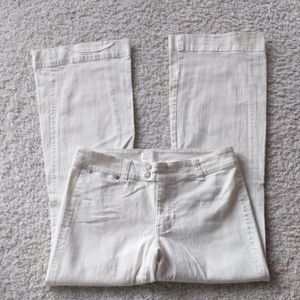 WHBM/Cream stretch jeans